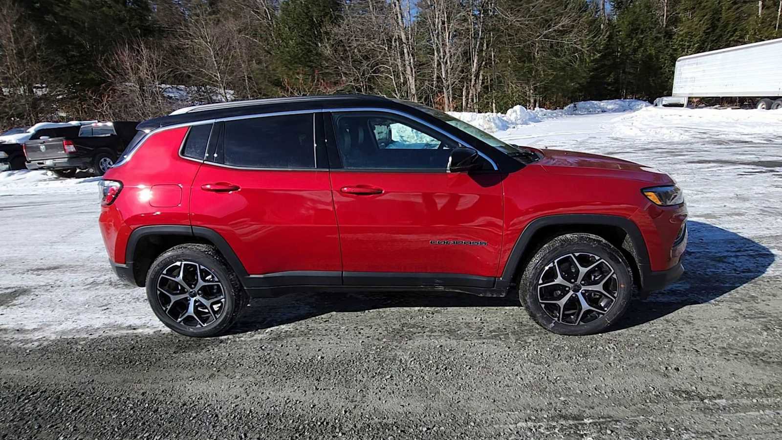 New 2026 Jeep Compass Limited image 9