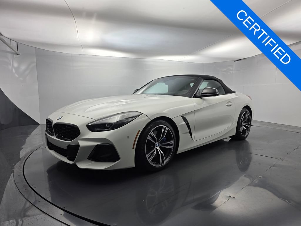 Certified 2026 BMW Z4 M40i RWD image 9