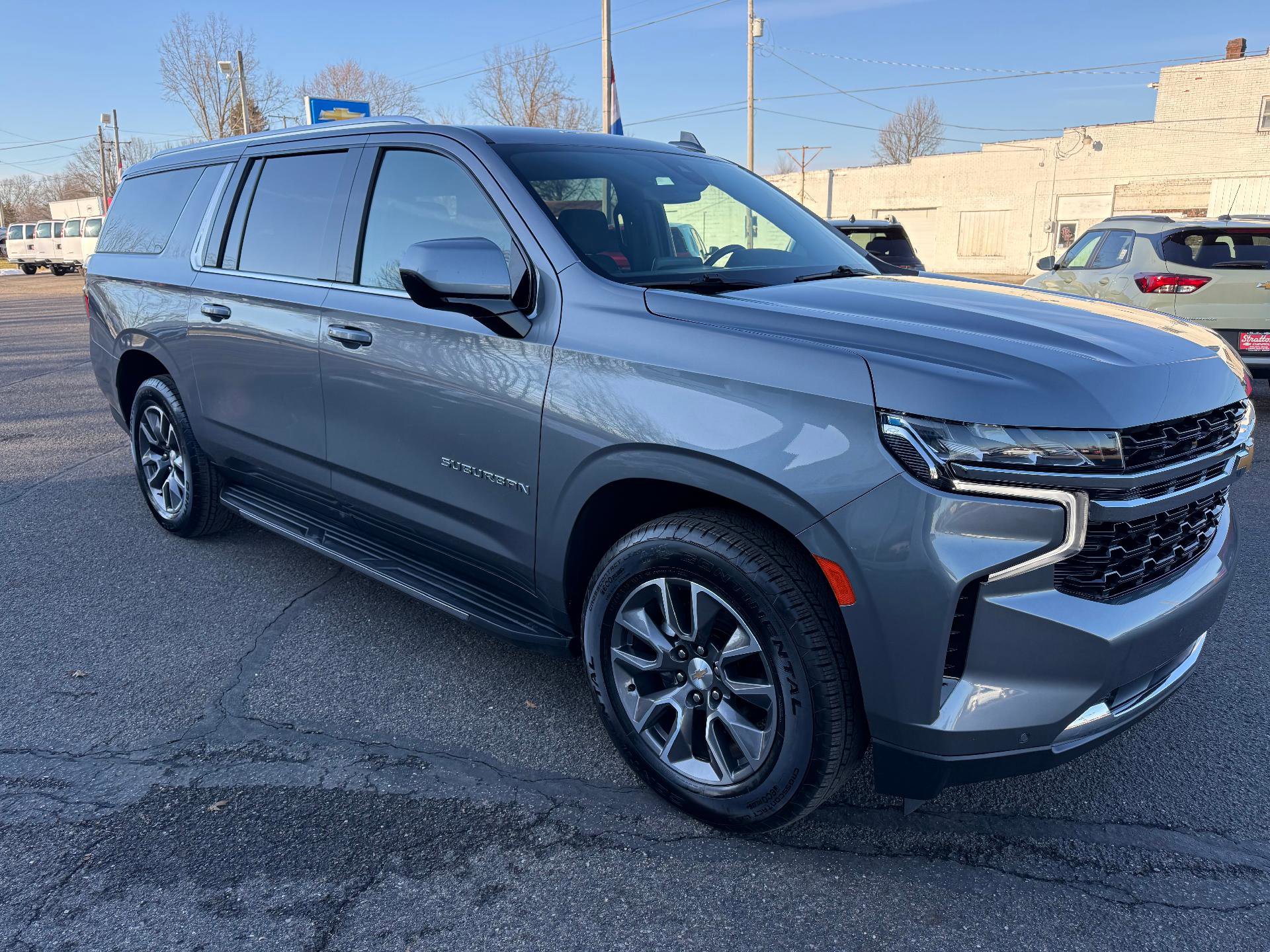 Certified 2021 Chevrolet Suburban LS w/ Driver Alert Package image 5