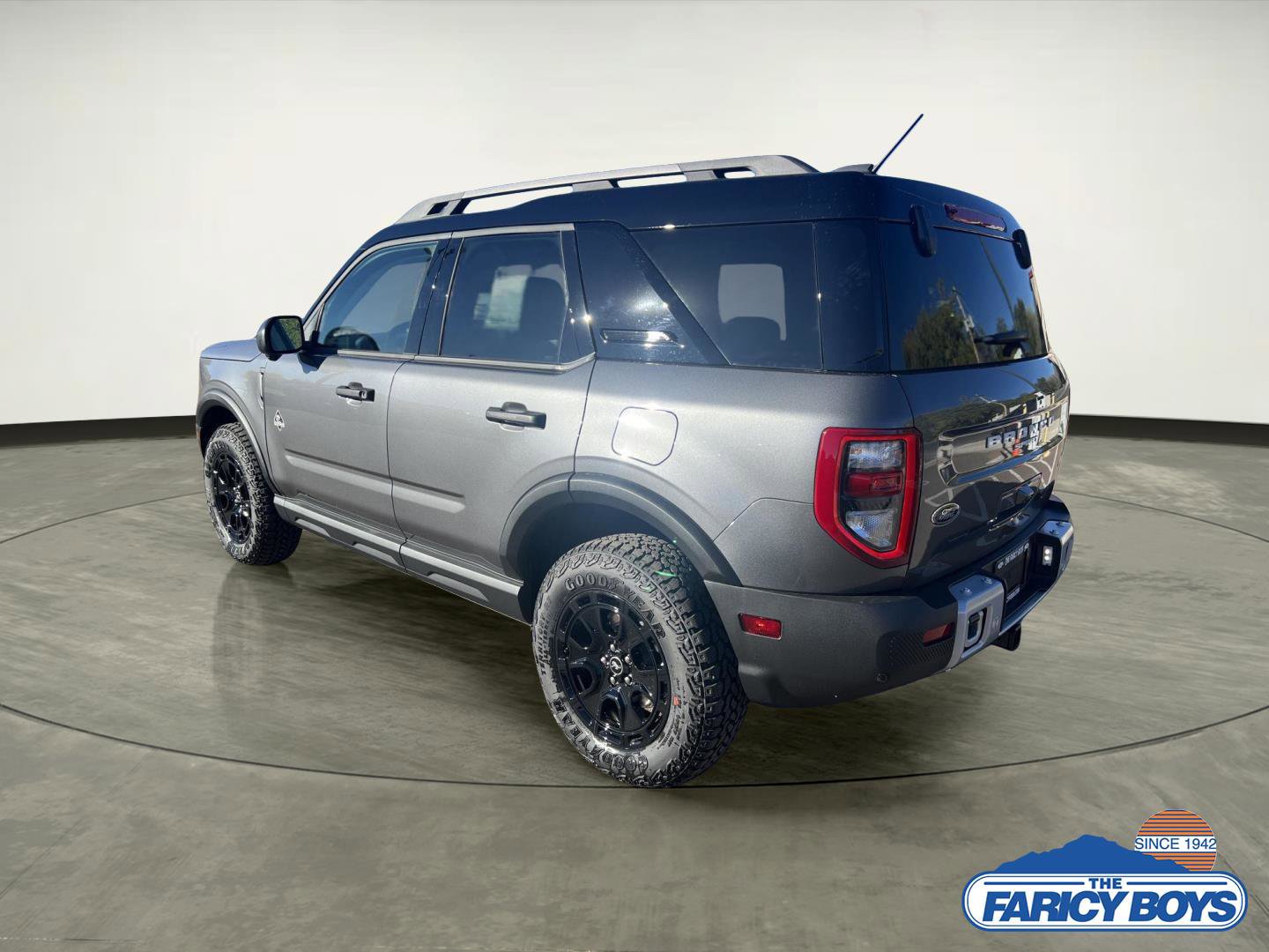 Used 2025 Ford Bronco Sport Outer Banks w/ Sasquatch Outer Banks Package image 2