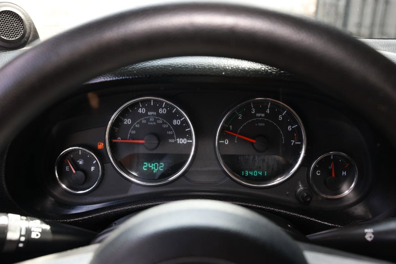 Used 2013 Jeep Wrangler Sport image 28