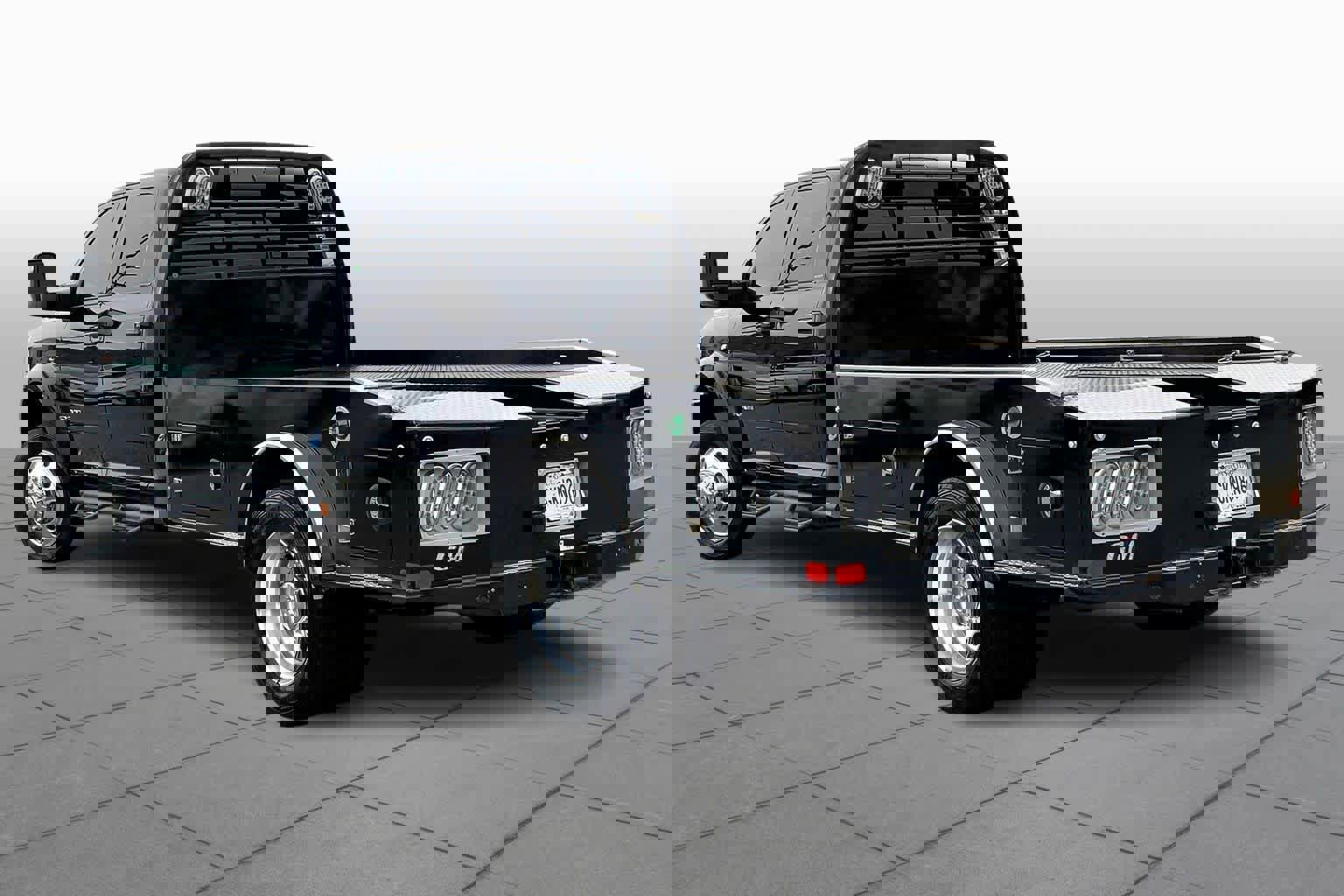 Used 2024 RAM 5500 Laramie image 10