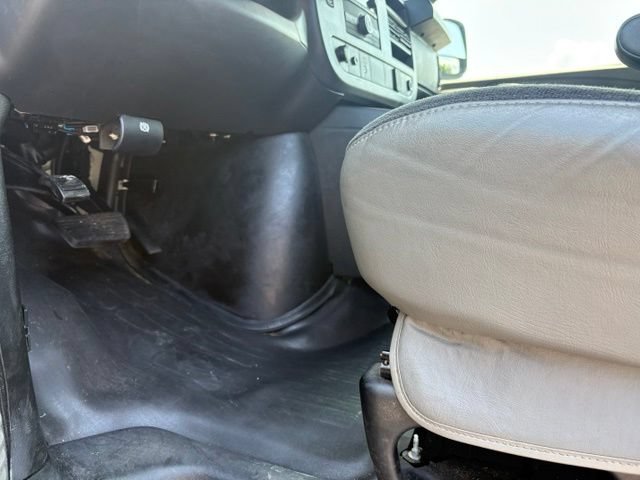 Used 2025 GMC Savana 2500 w/ Driver Convenience Package RWD image 30