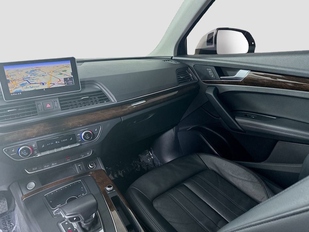 Used 2020 Audi Q5 2.0T Premium Plus w/ Premium Plus Package image 24