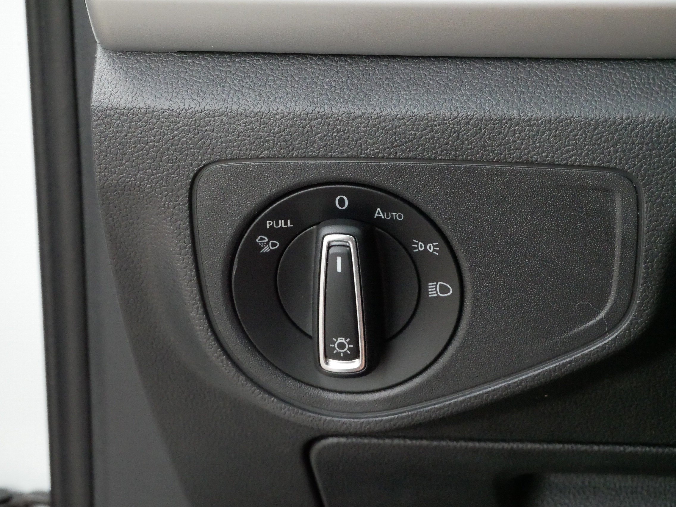 Certified 2023 Volkswagen Atlas SE AWD/4WD image 27