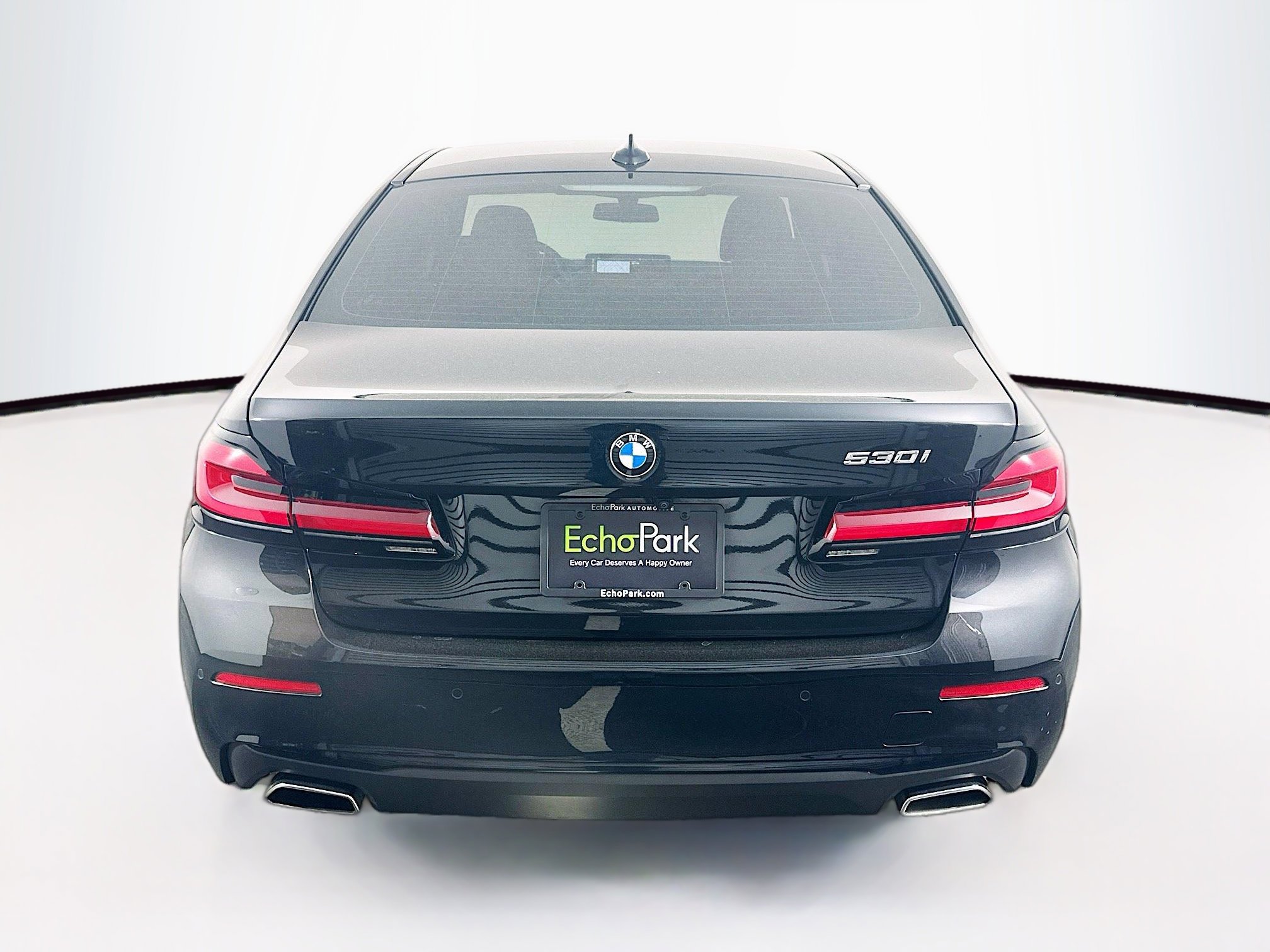 Used 2023 BMW 530i w/ Premium Package RWD image 7