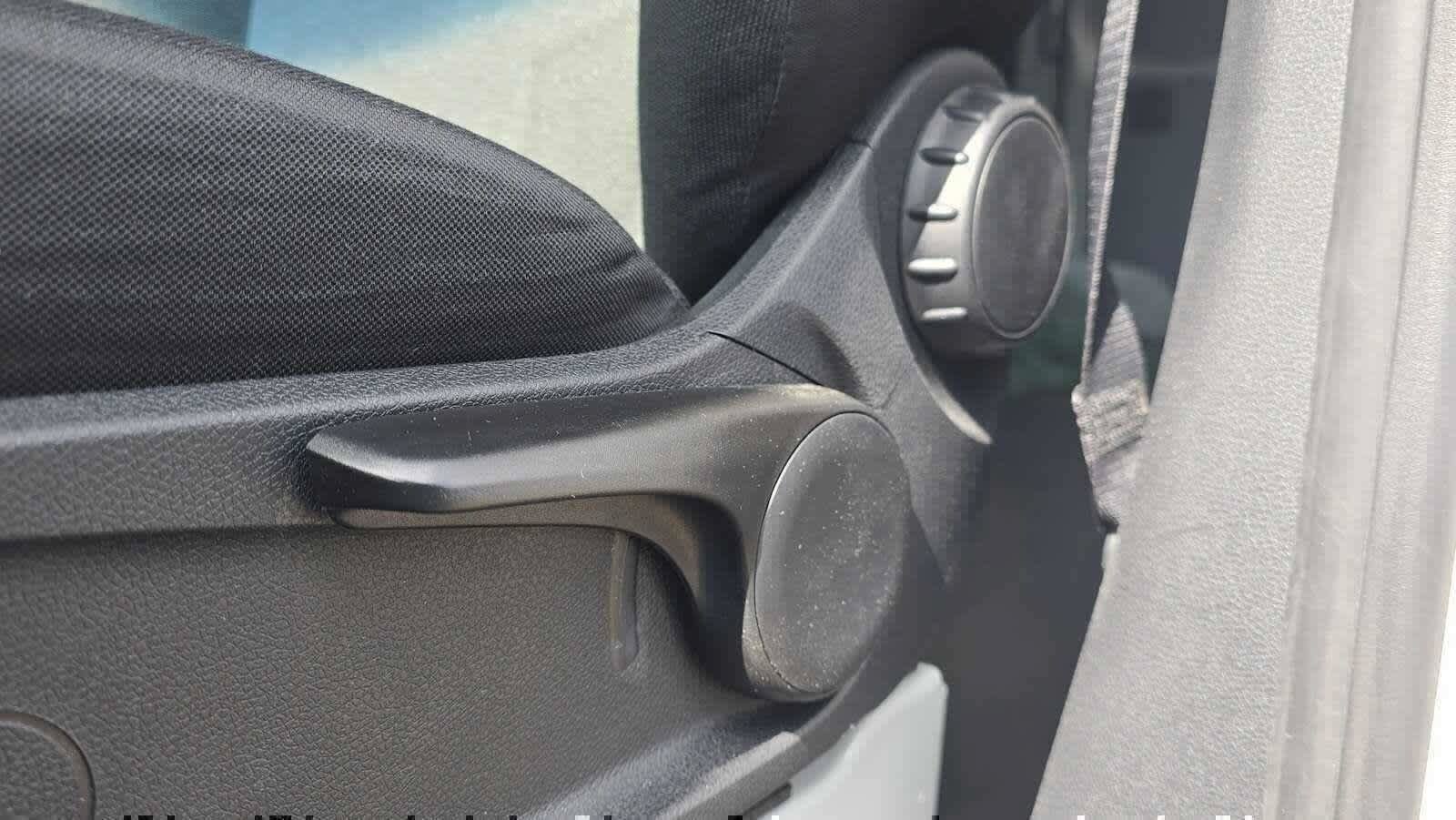 Used 2025 Mercedes-Benz Sprinter 2500 image 29