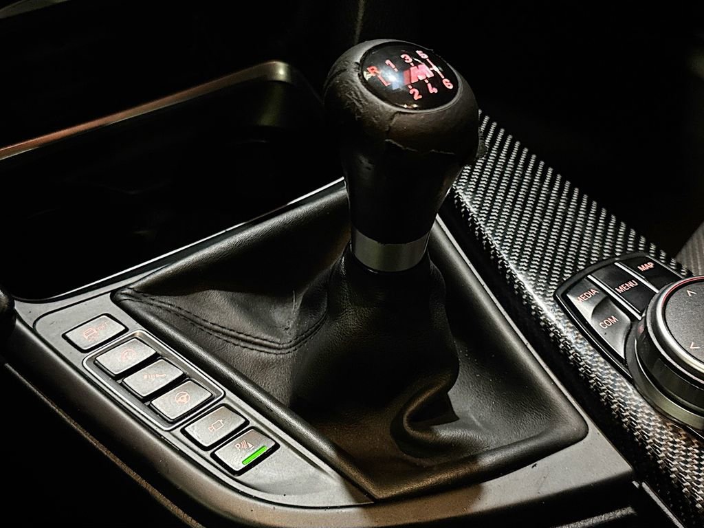 Used 2018 BMW M3 Base image 18