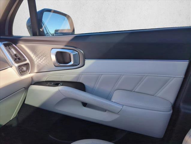 Used 2022 Kia Sorento SX image 24