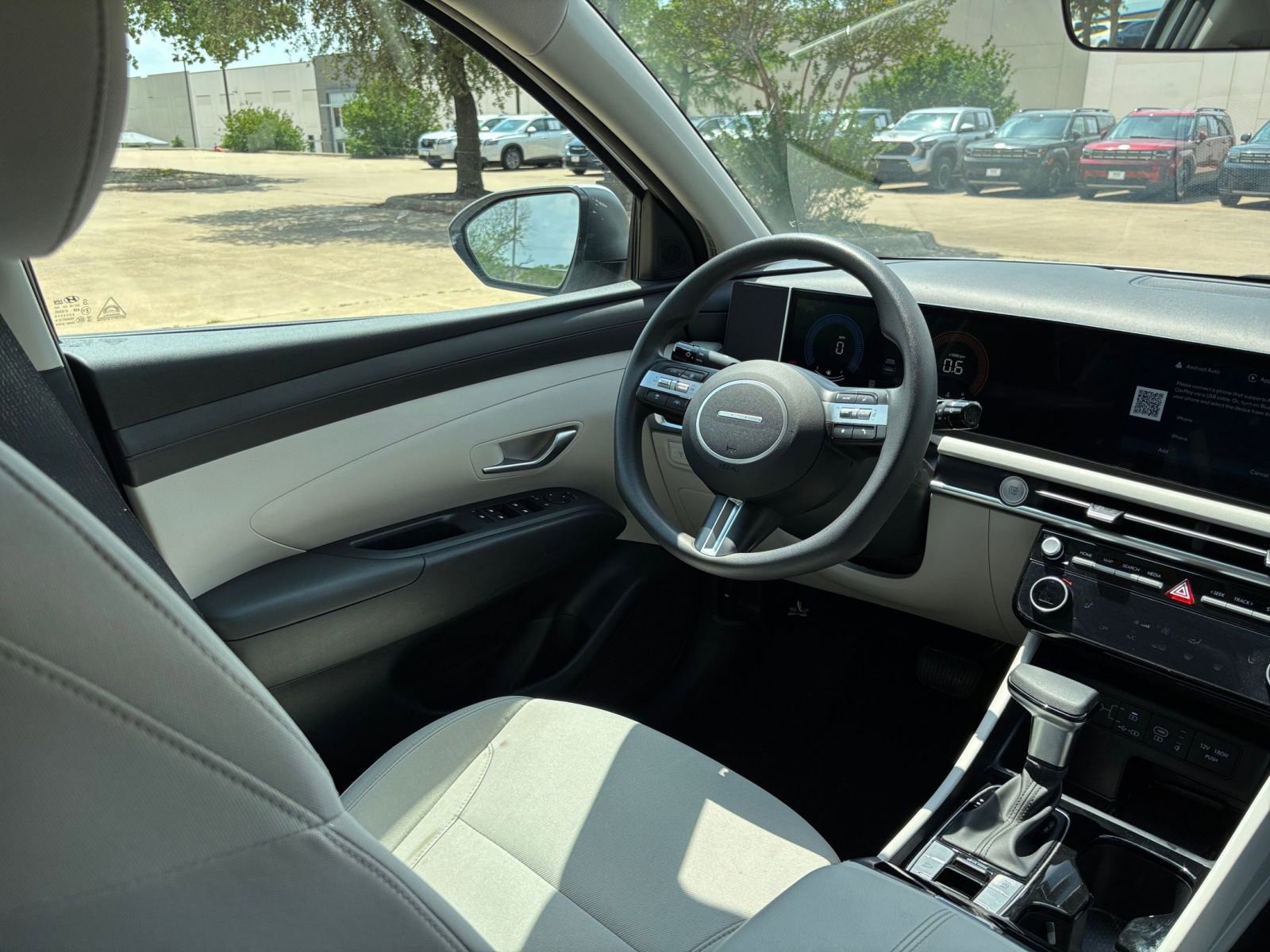 Used 2025 Hyundai Tucson SEL FWD image 37