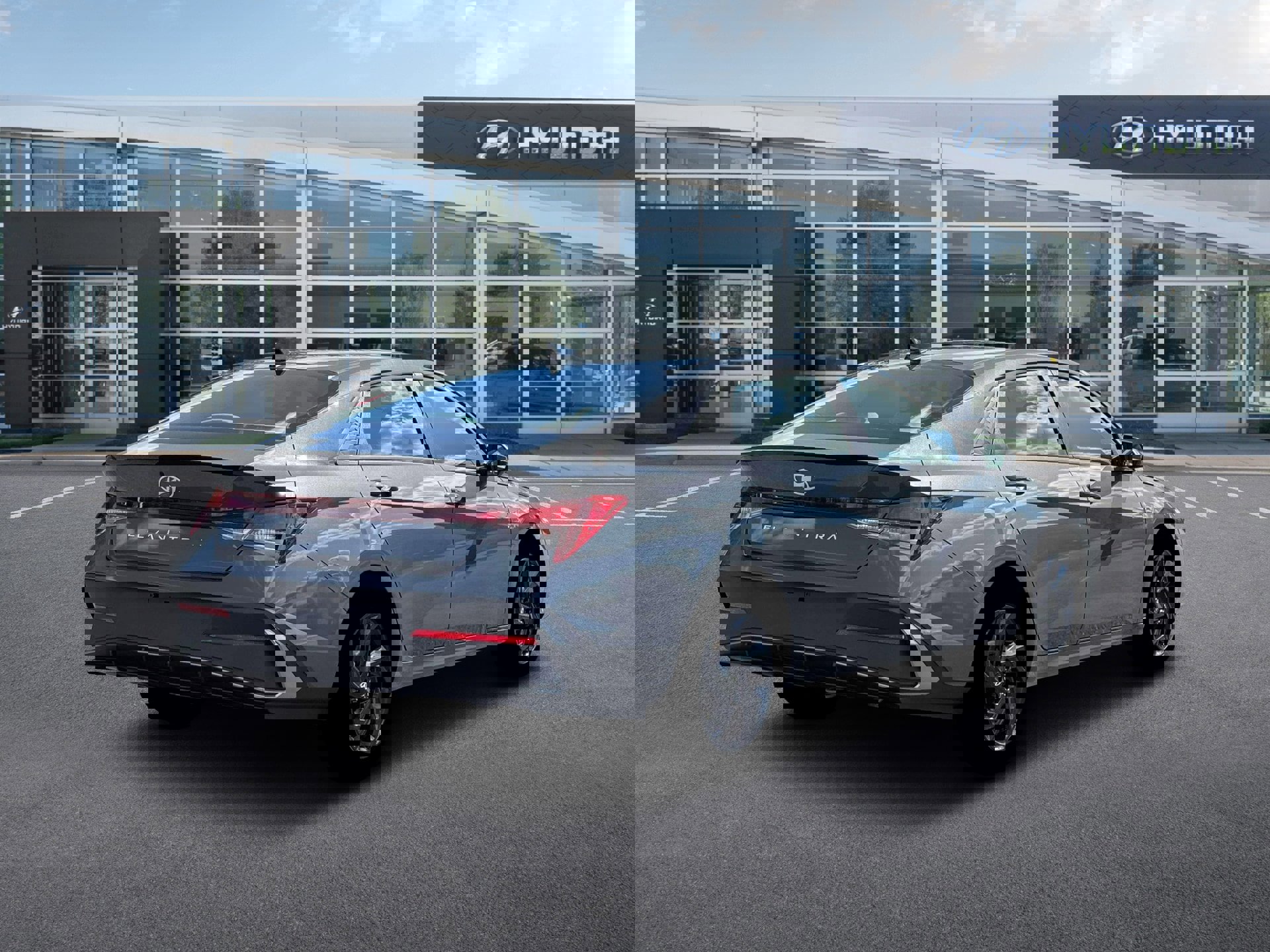 New 2026 Hyundai Elantra Sport image 7