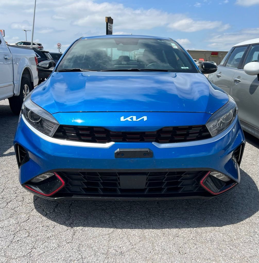 Used 2022 Kia Forte GT-Line w/ GT-Line Premium Package FWD image 2