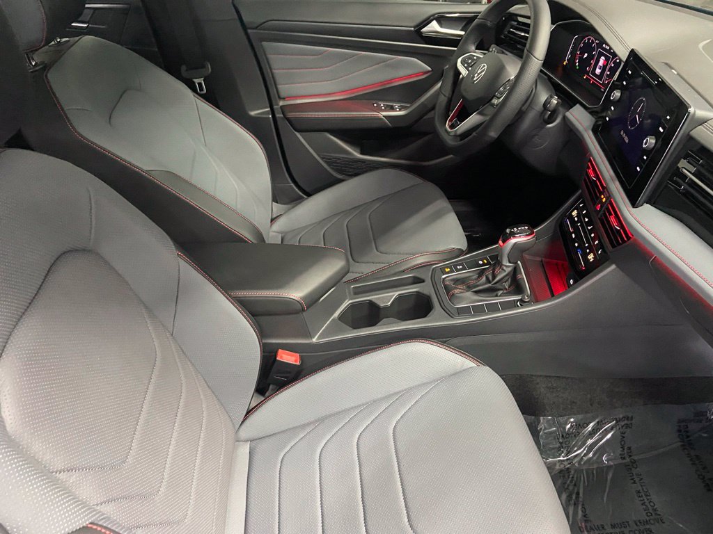 New 2026 Volkswagen Jetta GLI Autobahn FWD image 8