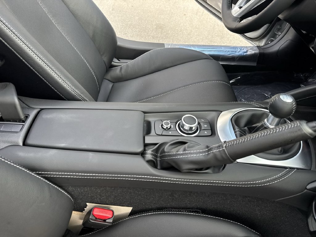 New 2026 MAZDA MX-5 Miata Grand Touring RWD image 35