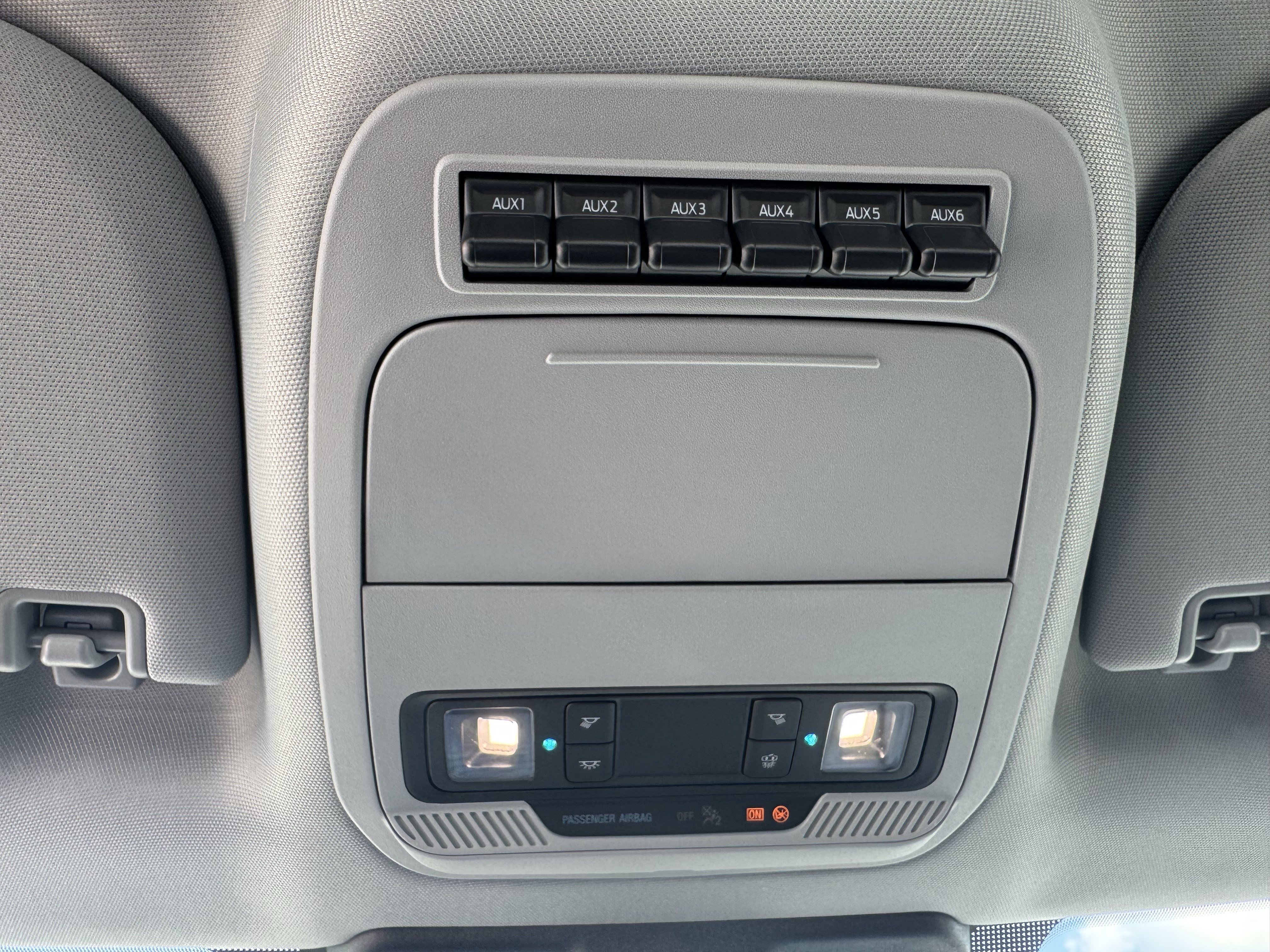 New 2027 Ford F250 XL w/ STX Appearance Package AWD/4WD image 25