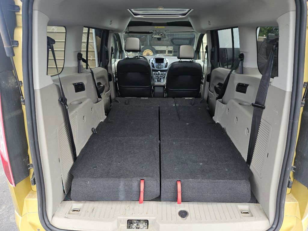 Used 2015 Ford Transit Connect Titanium FWD image 25