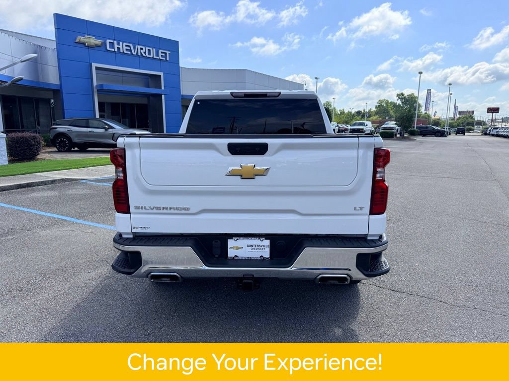 Used 2022 Chevrolet Silverado 1500 LT w/ Z71 Off-Road Package AWD/4WD image 5