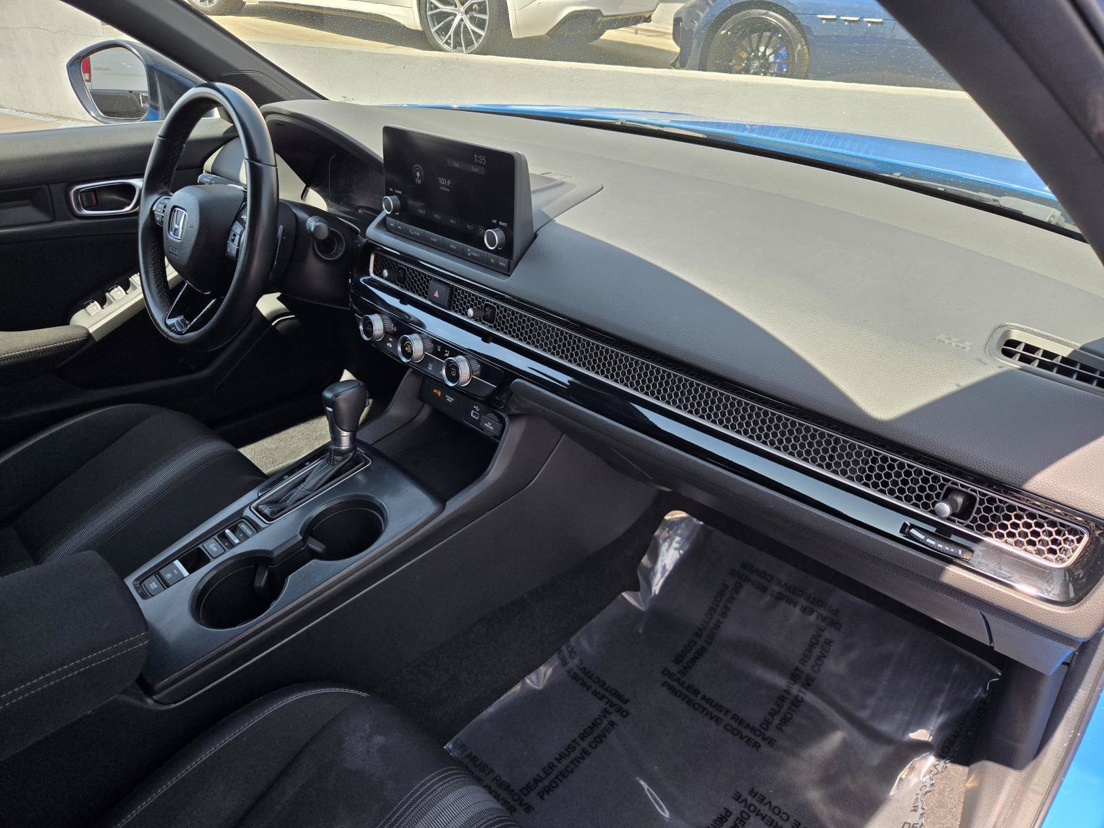Used 2023 Honda Civic Sport image 29
