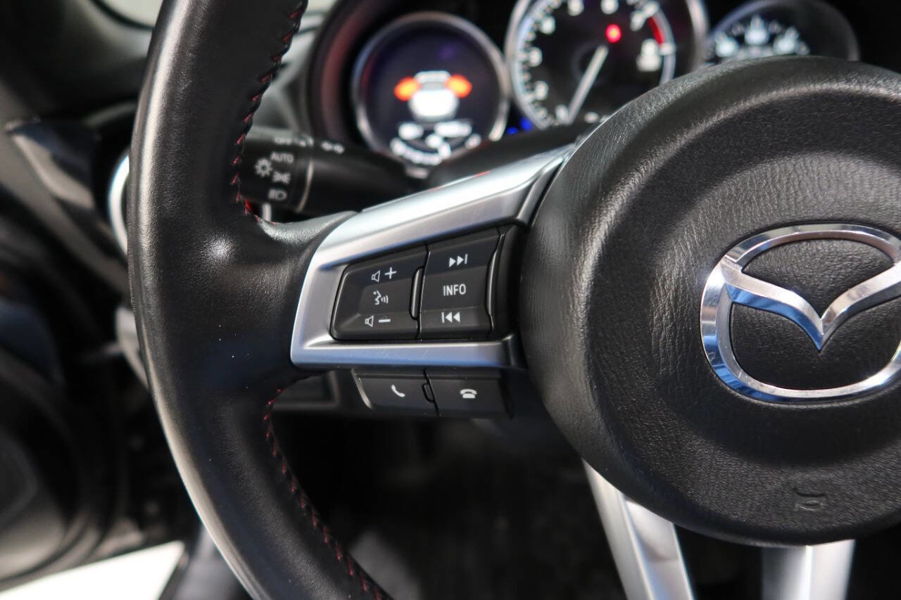Used 2019 MAZDA MX-5 Miata Grand Touring w/ GT-S Package RWD image 20