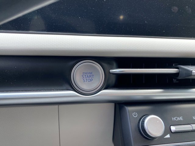 New 2025 Hyundai Tucson SEL image 18