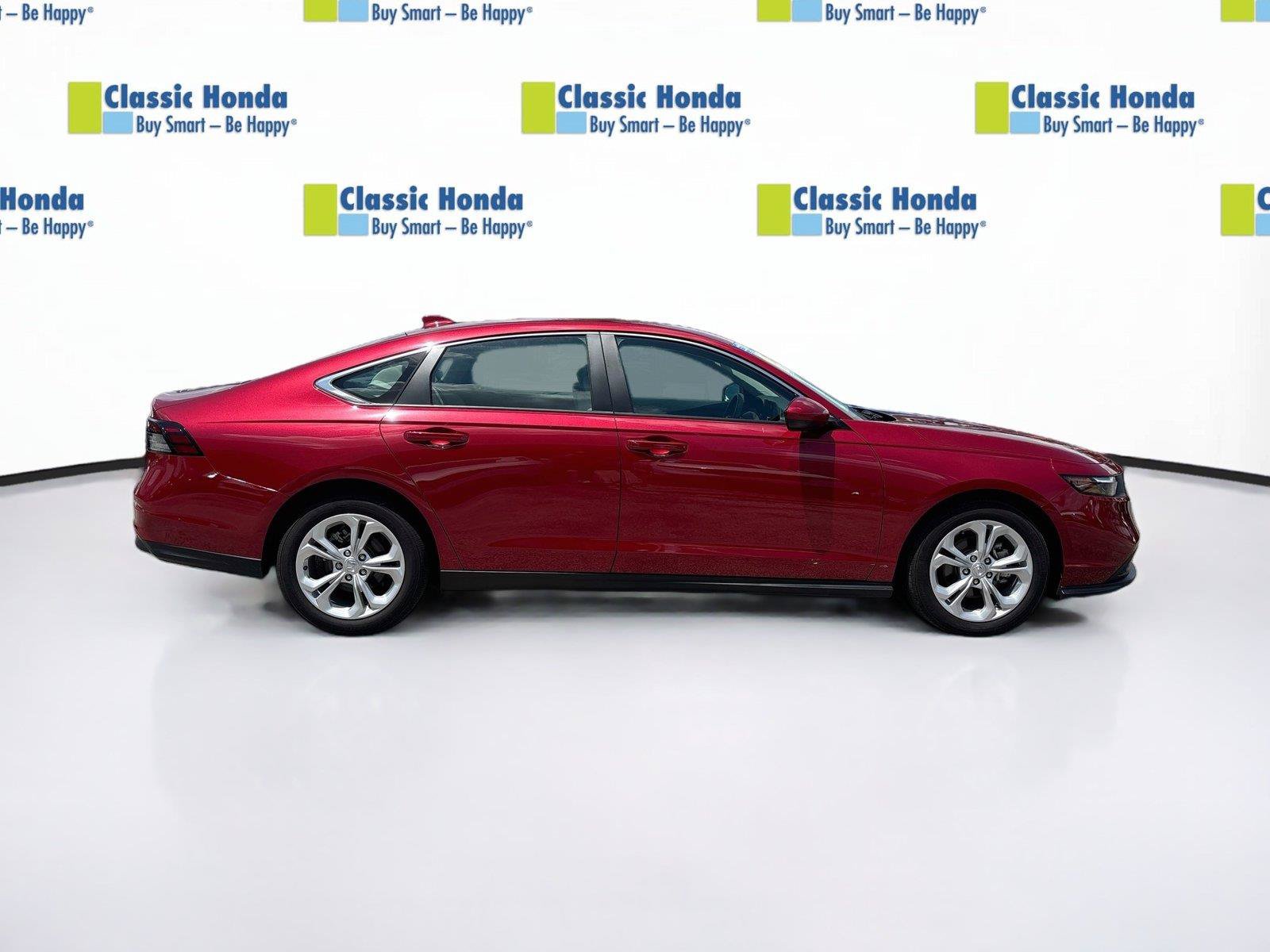 Certified 2025 Honda Accord LX image 9