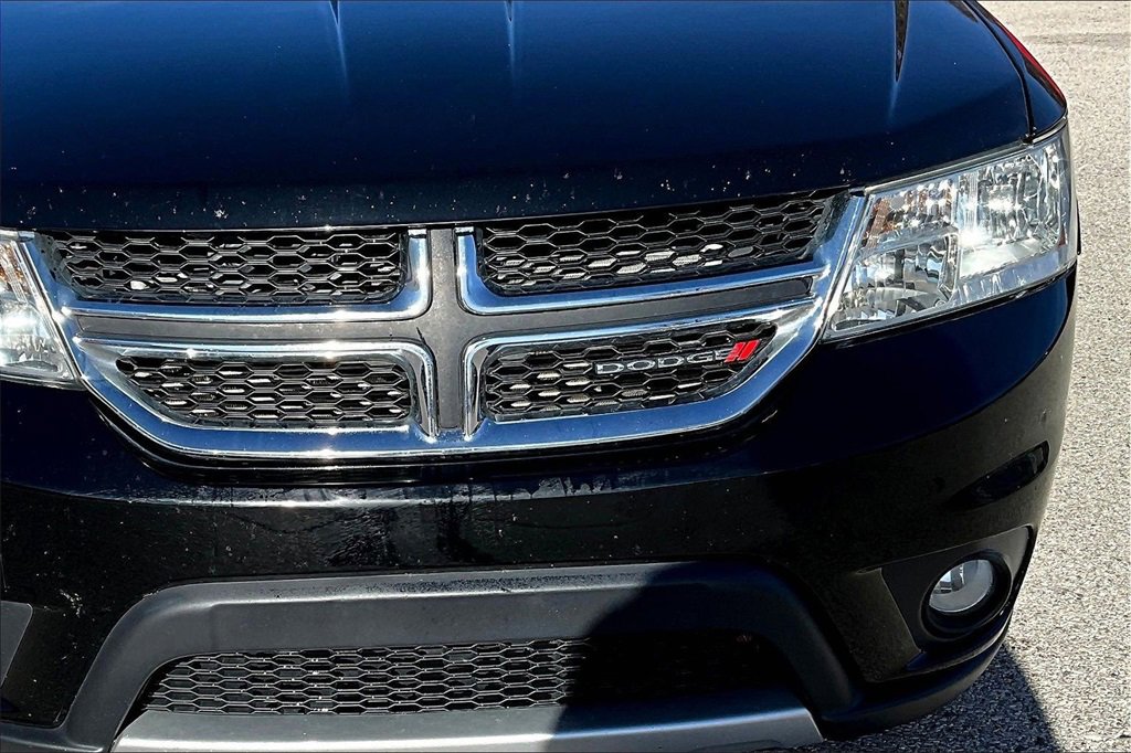 Used 2015 Dodge Journey SXT w/ Flexible Seating Group image 30