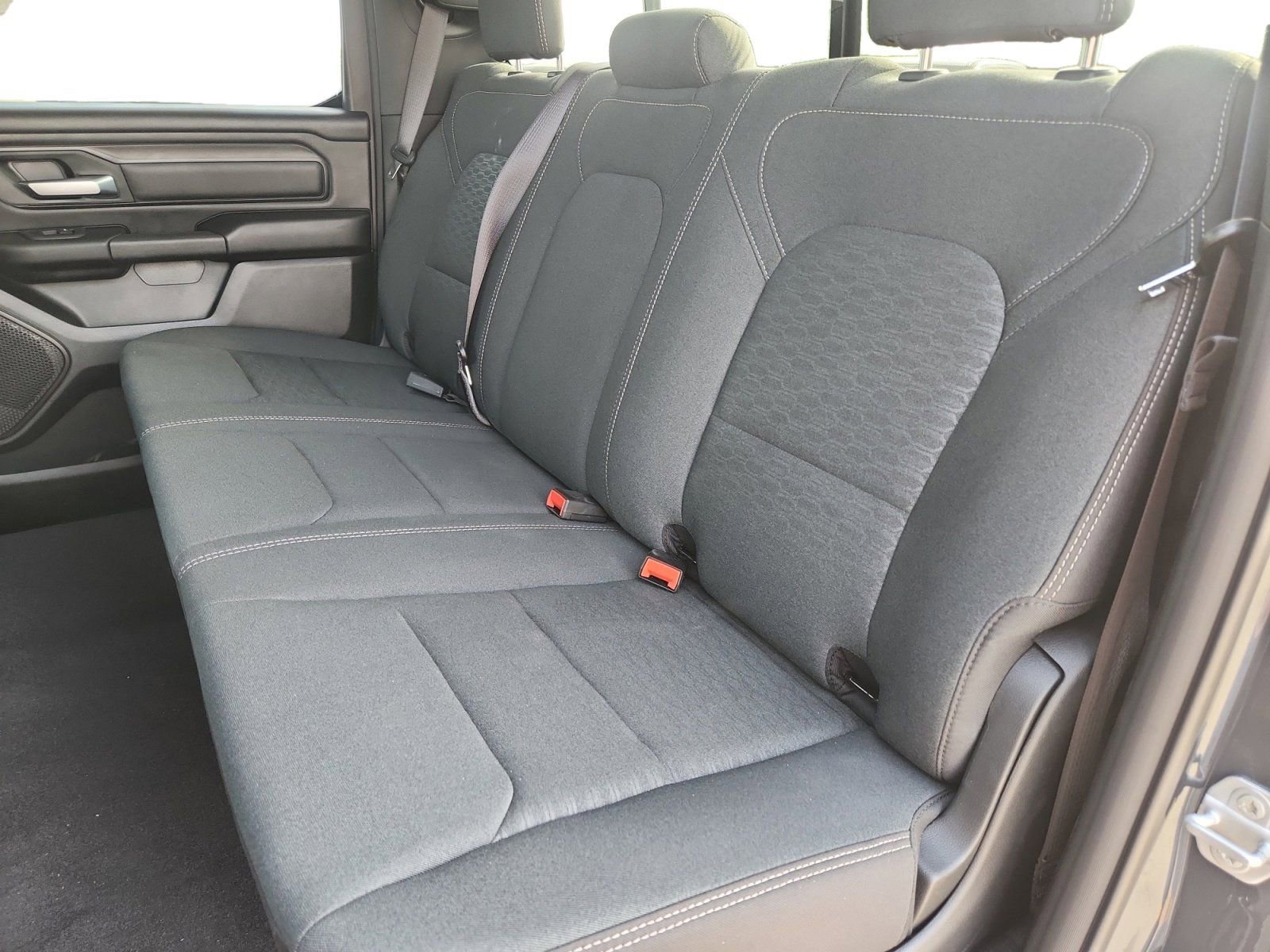 New 2026 RAM 1500 Express AWD/4WD image 23