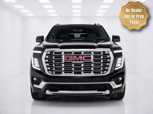 Used 2026 GMC Yukon Denali w/ Sun & Power Step Package AWD/4WD image 1