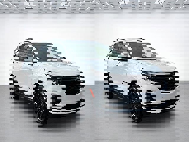 Used 2024 Chevrolet Equinox RS AWD/4WD image 2