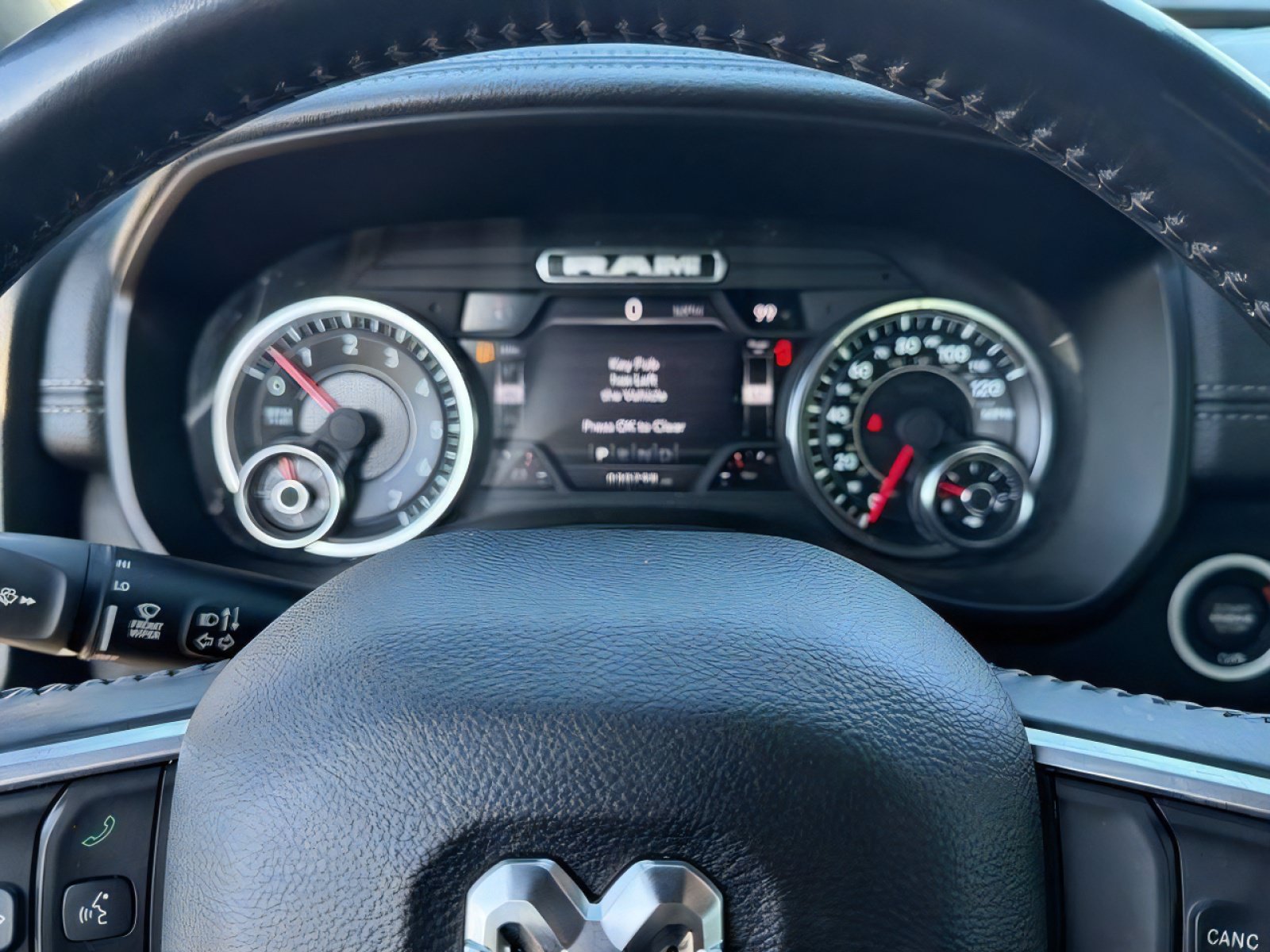 Used 2023 RAM 1500 Laramie AWD/4WD image 32