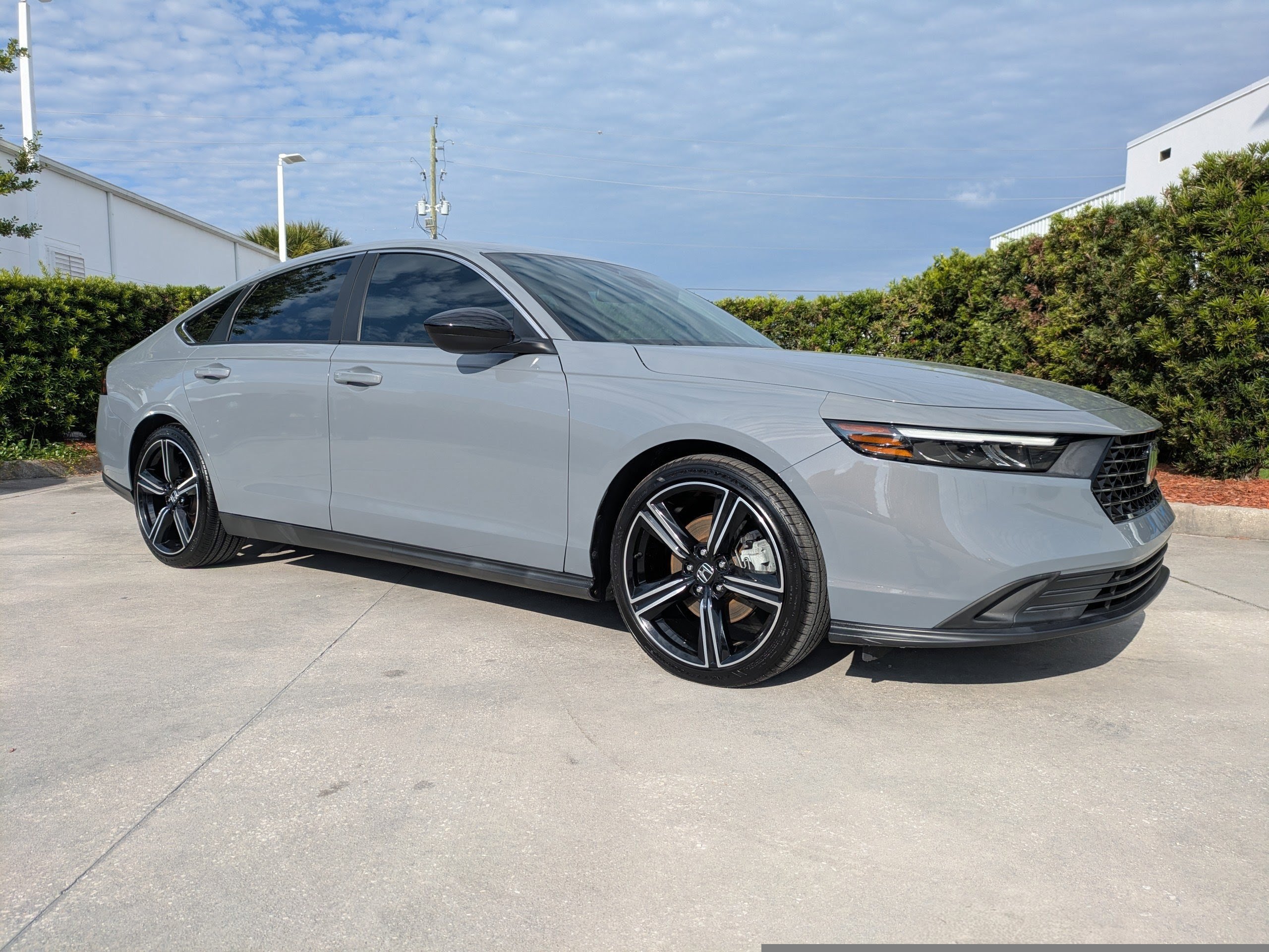 Used 2023 Honda Accord Sport image 1