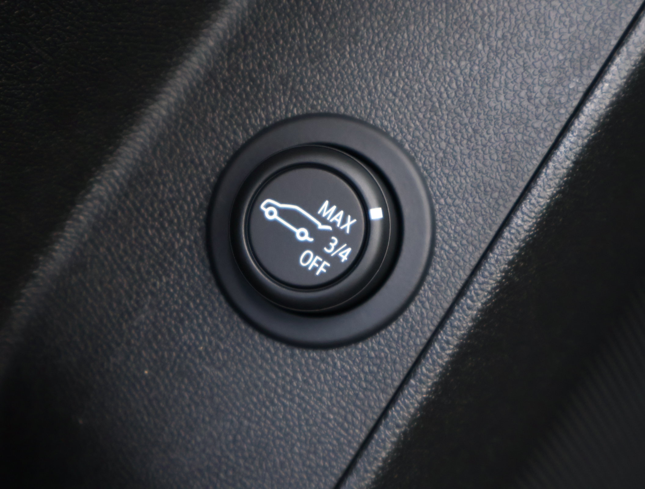 Used 2022 Chevrolet Equinox LT FWD image 9