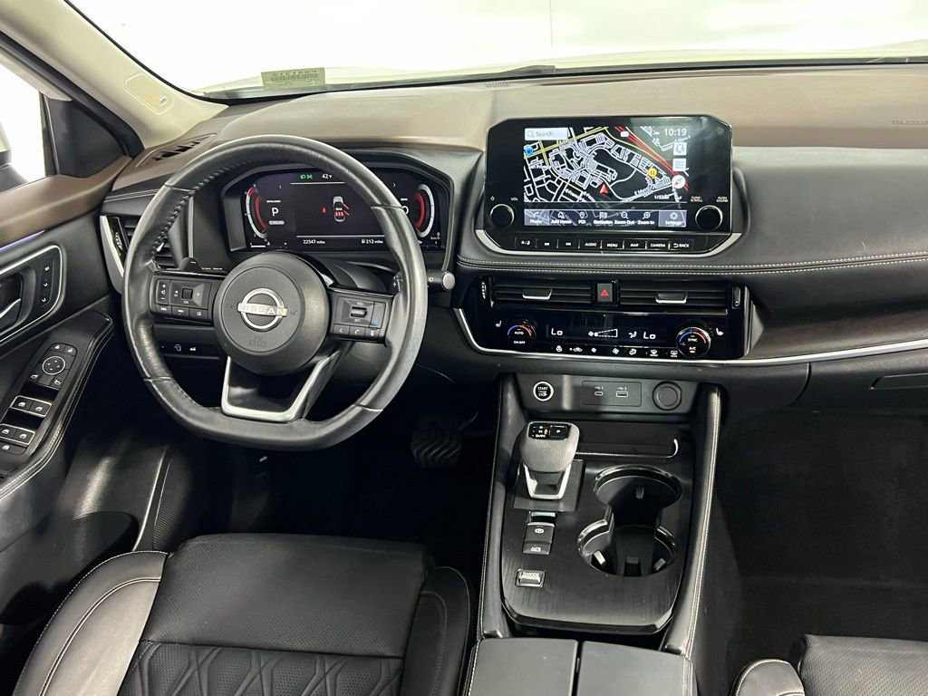 Used 2023 Nissan Rogue Platinum image 15