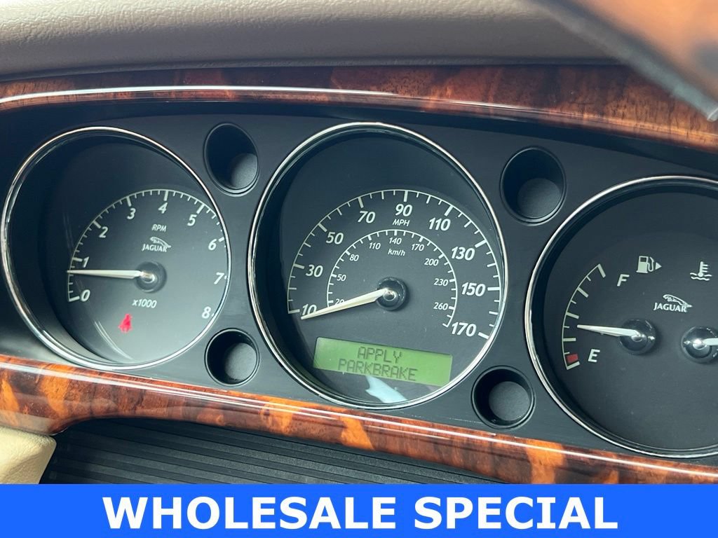 Used 2005 Jaguar XJ8 RWD image 25