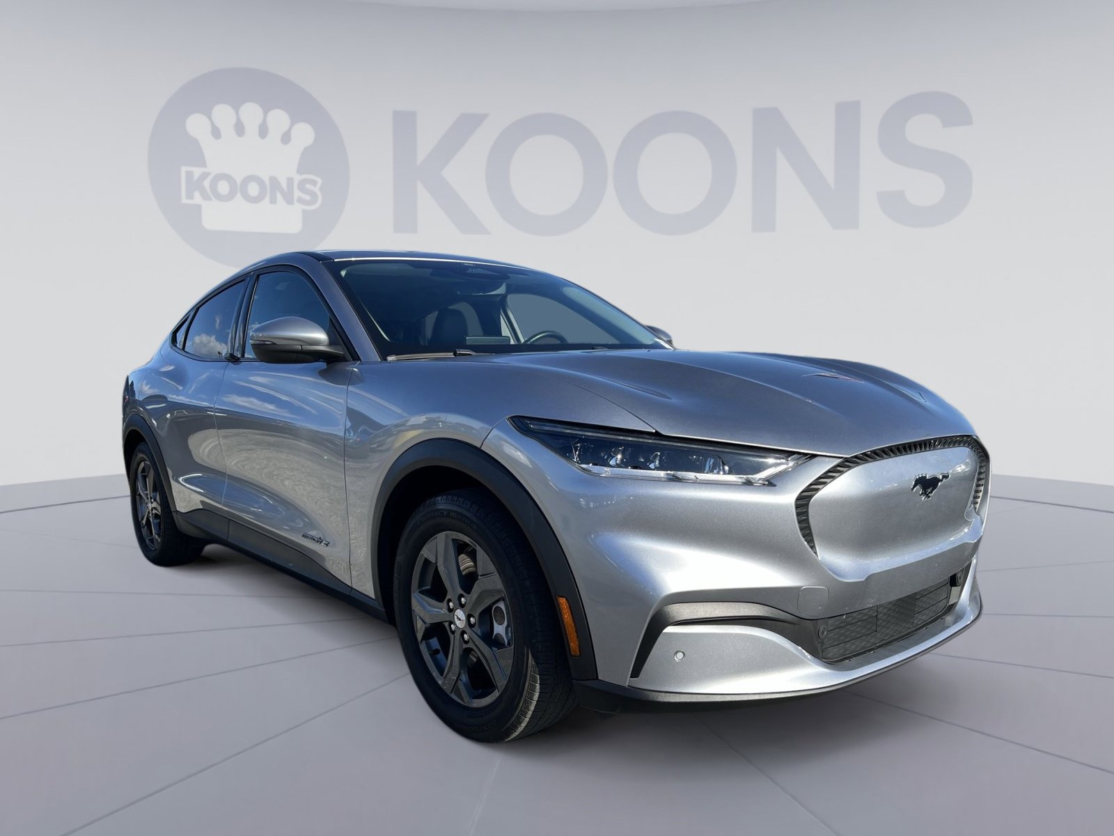 Used 2021 Ford Mustang Mach-E Select image 10