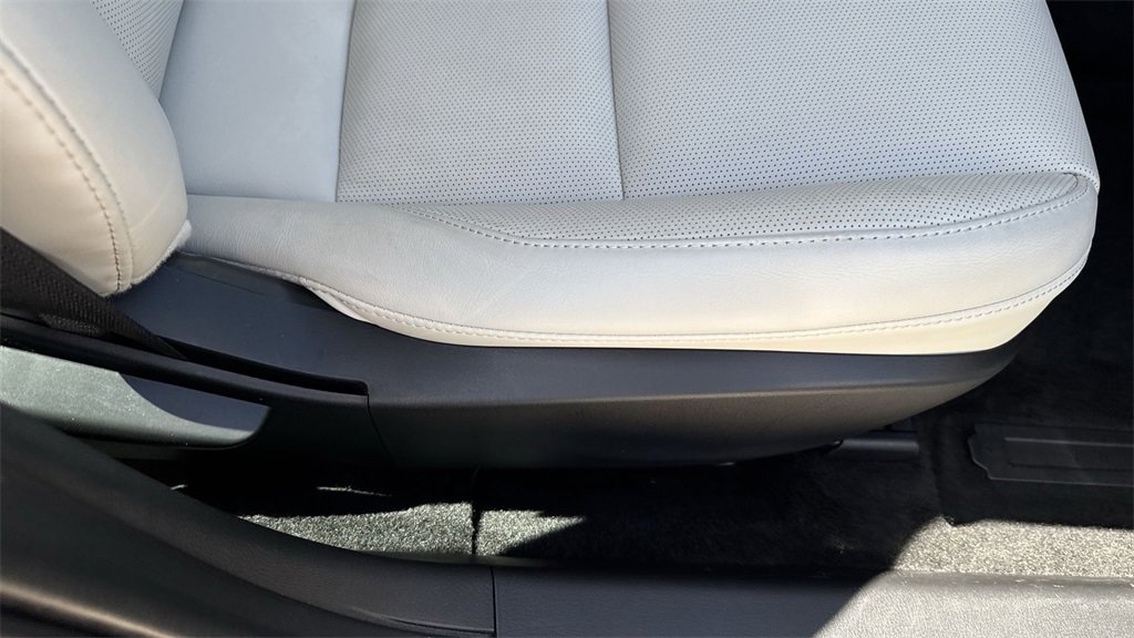 Used 2024 MAZDA MAZDA3 2.5 Turbo Sedan w/Premium Plus image 45