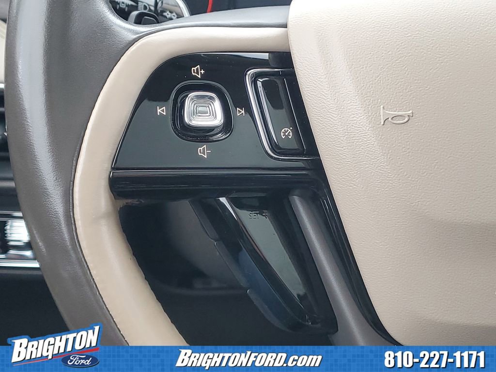 Used 2020 Lincoln Corsair Reserve w/ Elements Package image 23