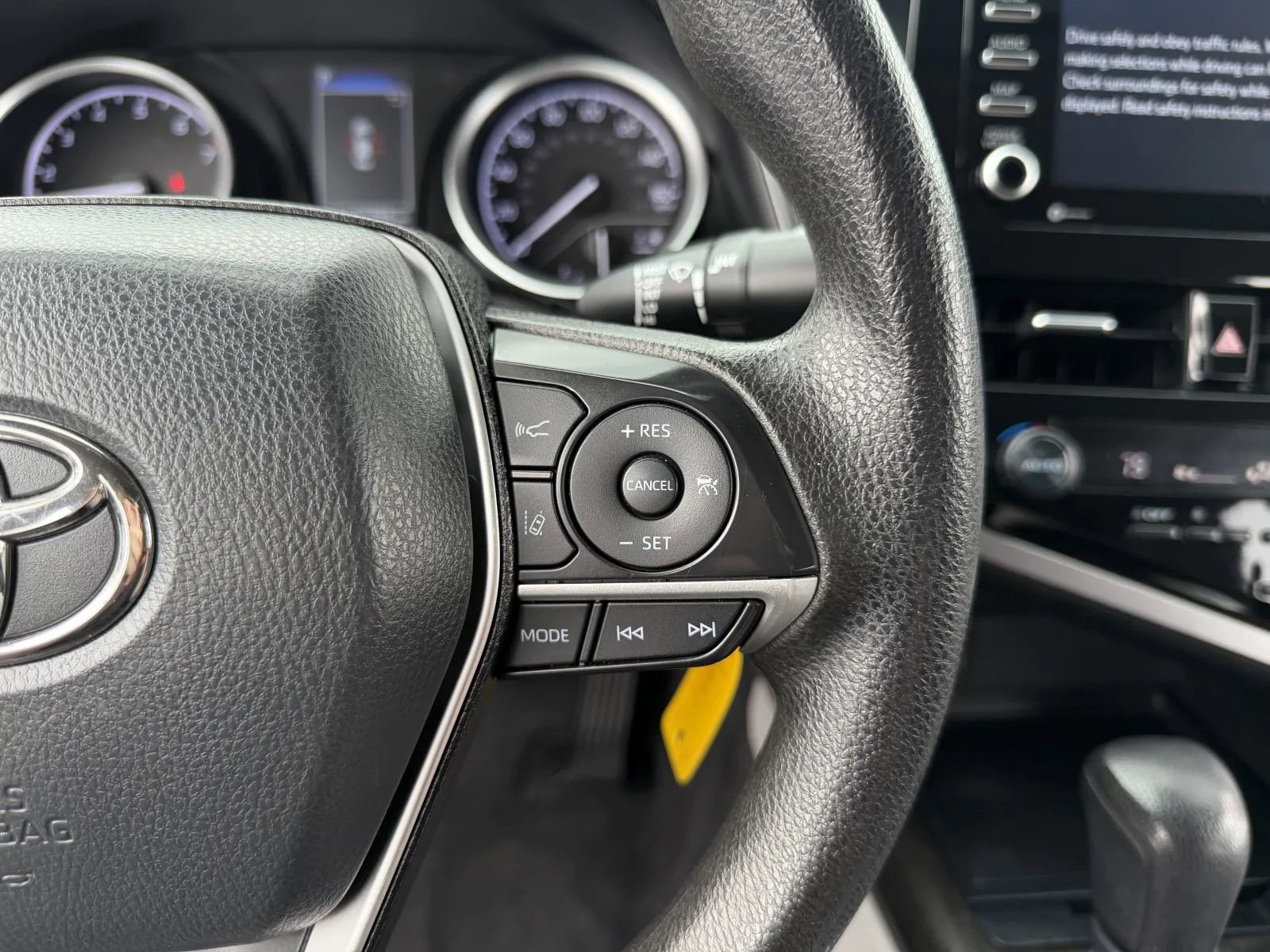 Used 2023 Toyota Camry LE image 21