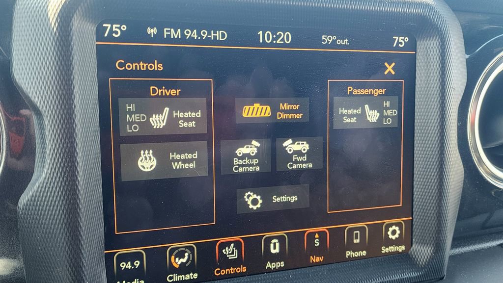 Used 2022 Jeep Wrangler Unlimited Rubicon w/ Trailer Tow Package image 34
