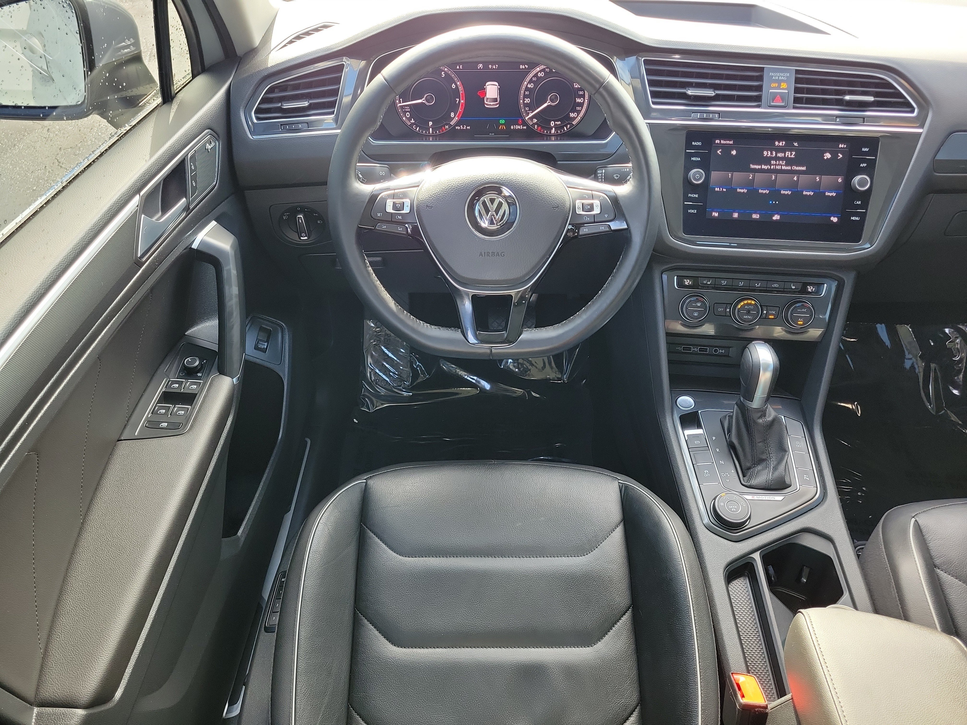 Used 2018 Volkswagen Tiguan SEL Premium AWD/4WD image 15