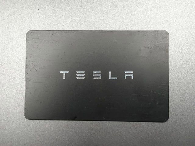 Used 2022 Tesla Model Y Performance image 37