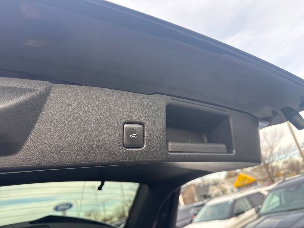 Used 2023 Ford Escape ST-Line w/ Tech Pack #1 image 13