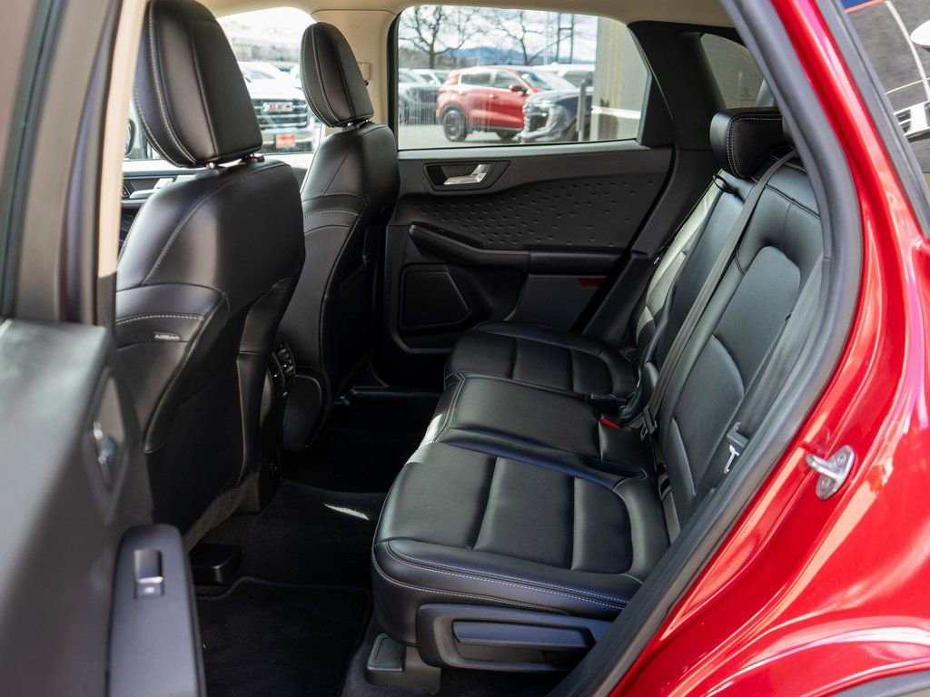 Used 2020 Ford Escape SEL image 12