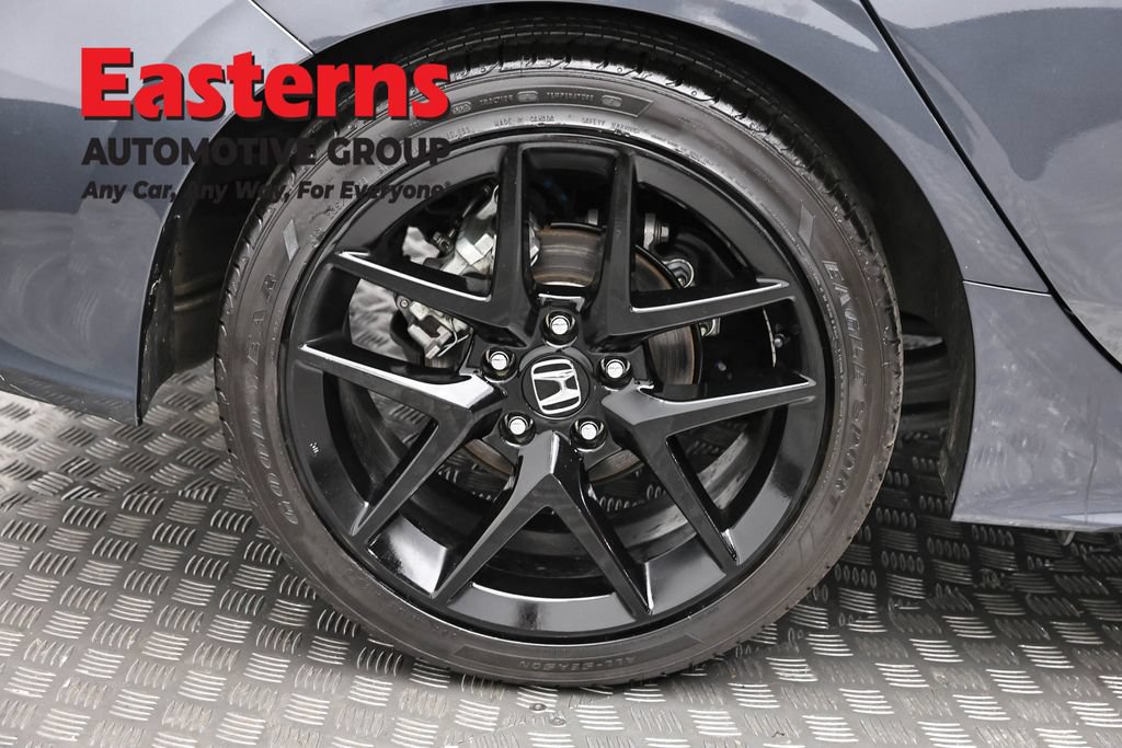 Used 2025 Honda Civic Sport image 29