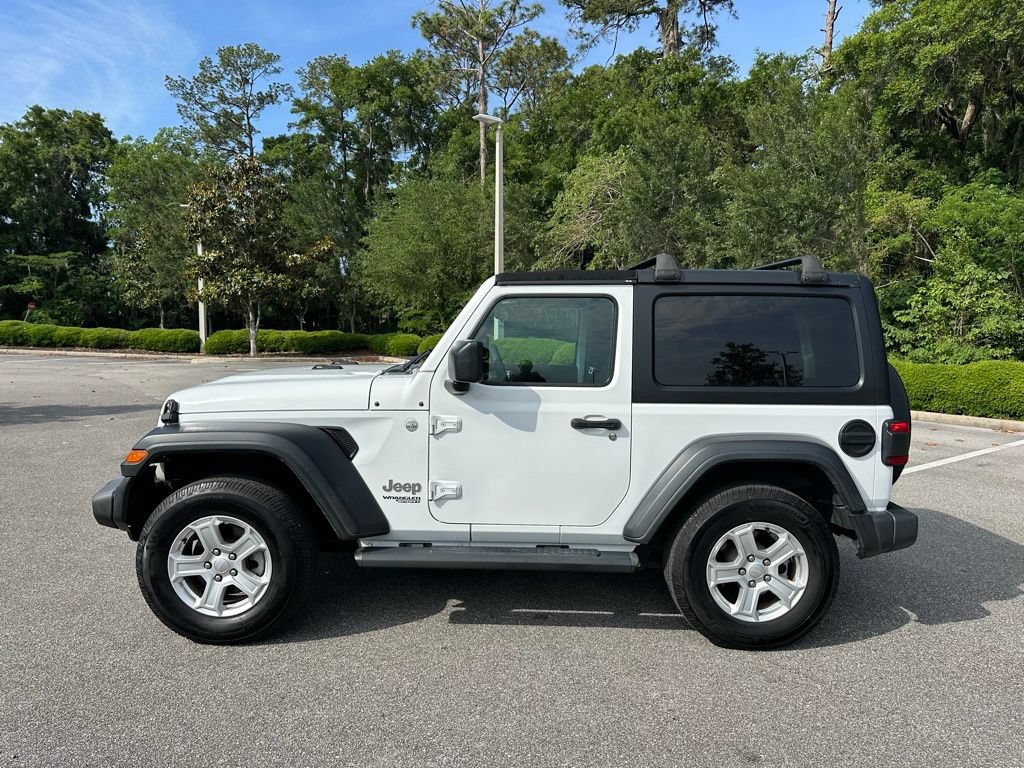 Used 2021 Jeep Wrangler Sport AWD/4WD image 2