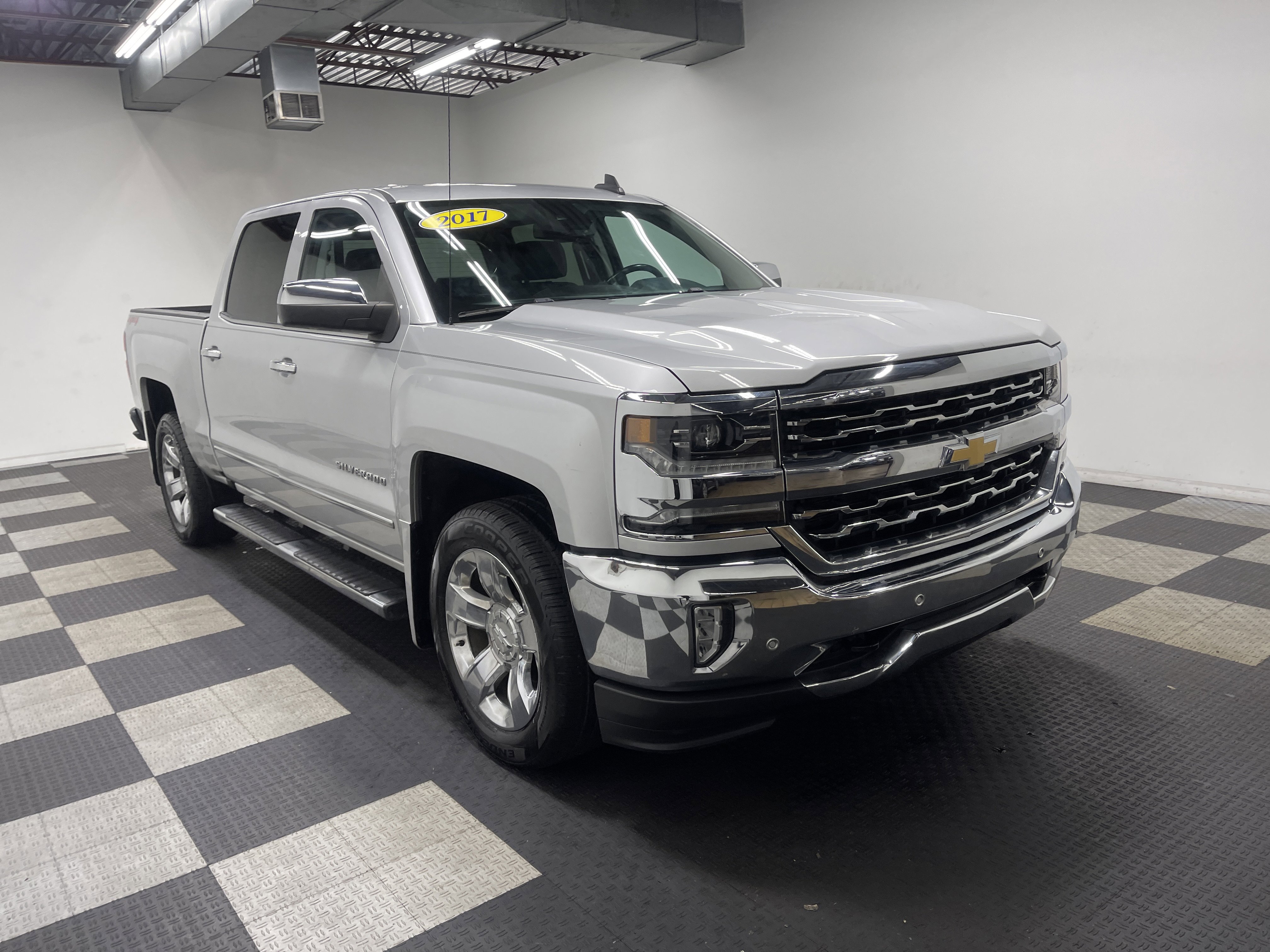 Used 2017 Chevrolet Silverado 1500 LTZ w/ Sport Package image 6