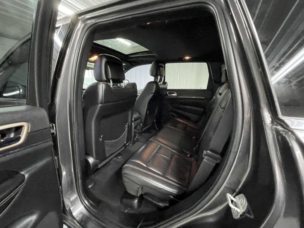 Used 2014 Jeep Grand Cherokee Limited AWD/4WD image 7