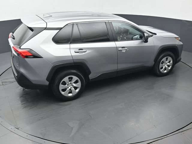 Certified 2023 Toyota RAV4 LE AWD/4WD image 38