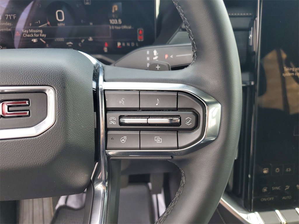 Used 2025 GMC Acadia Elevation image 26