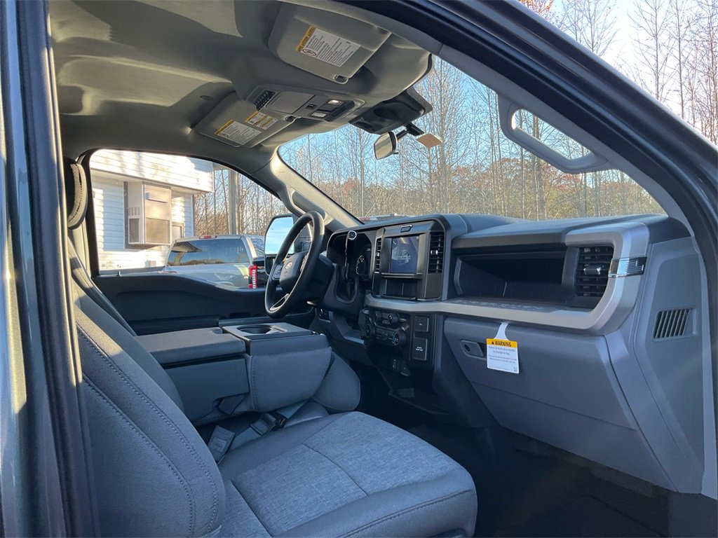 New 2026 Ford F250 XL w/ STX Appearance Package image 9